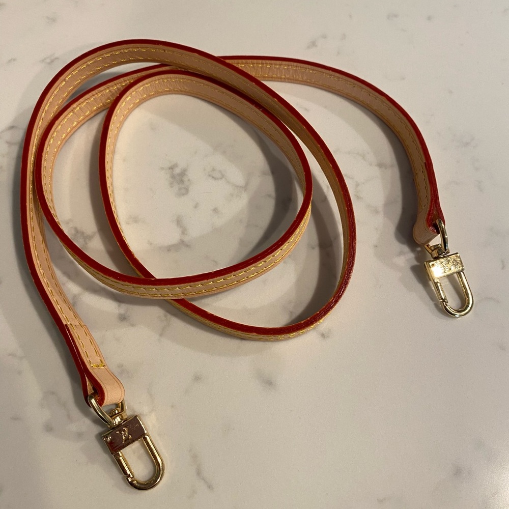 Pouchette Strap